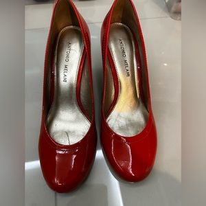 Antonio Melani wedges